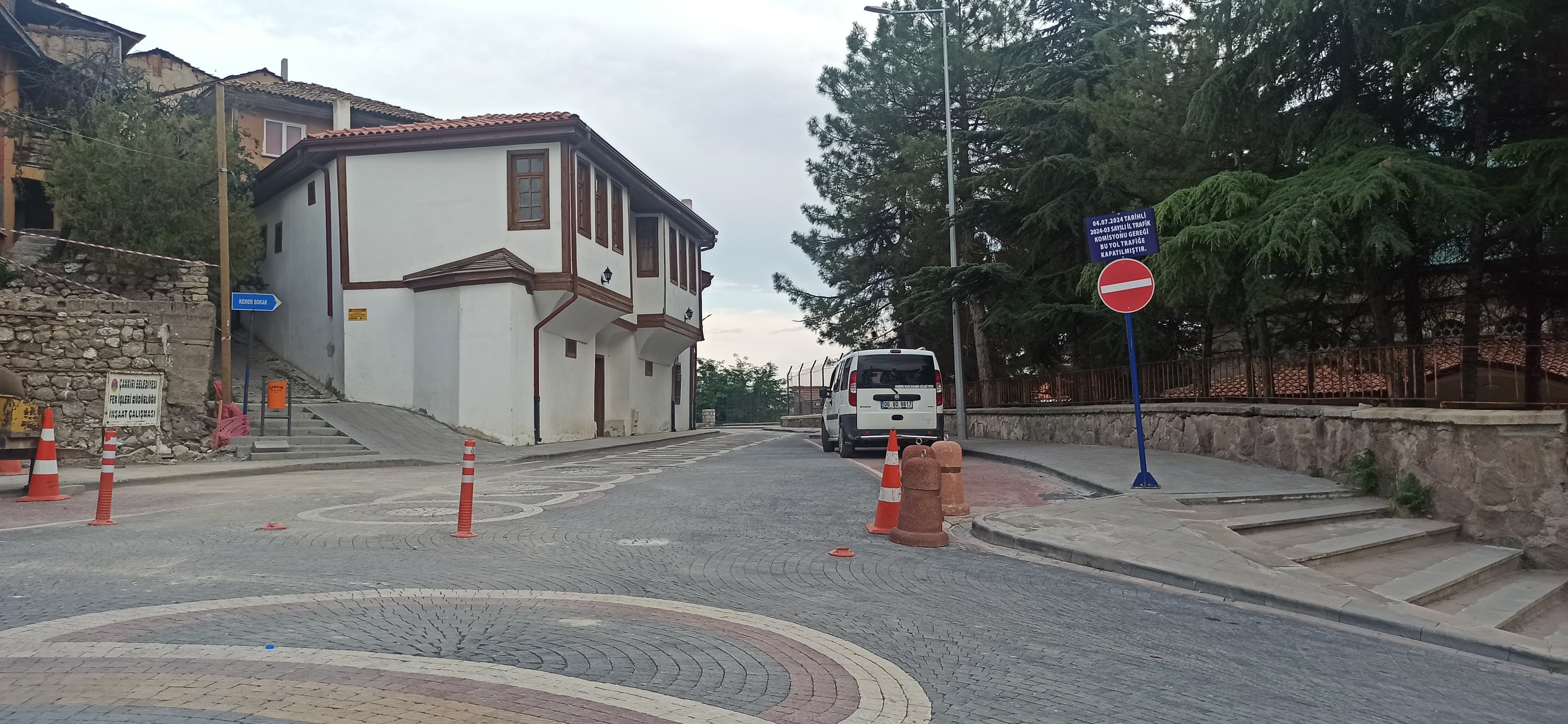 Çankırı'nın Tarihi Caddesi Tamamen Trafiğe Kapatıldı45