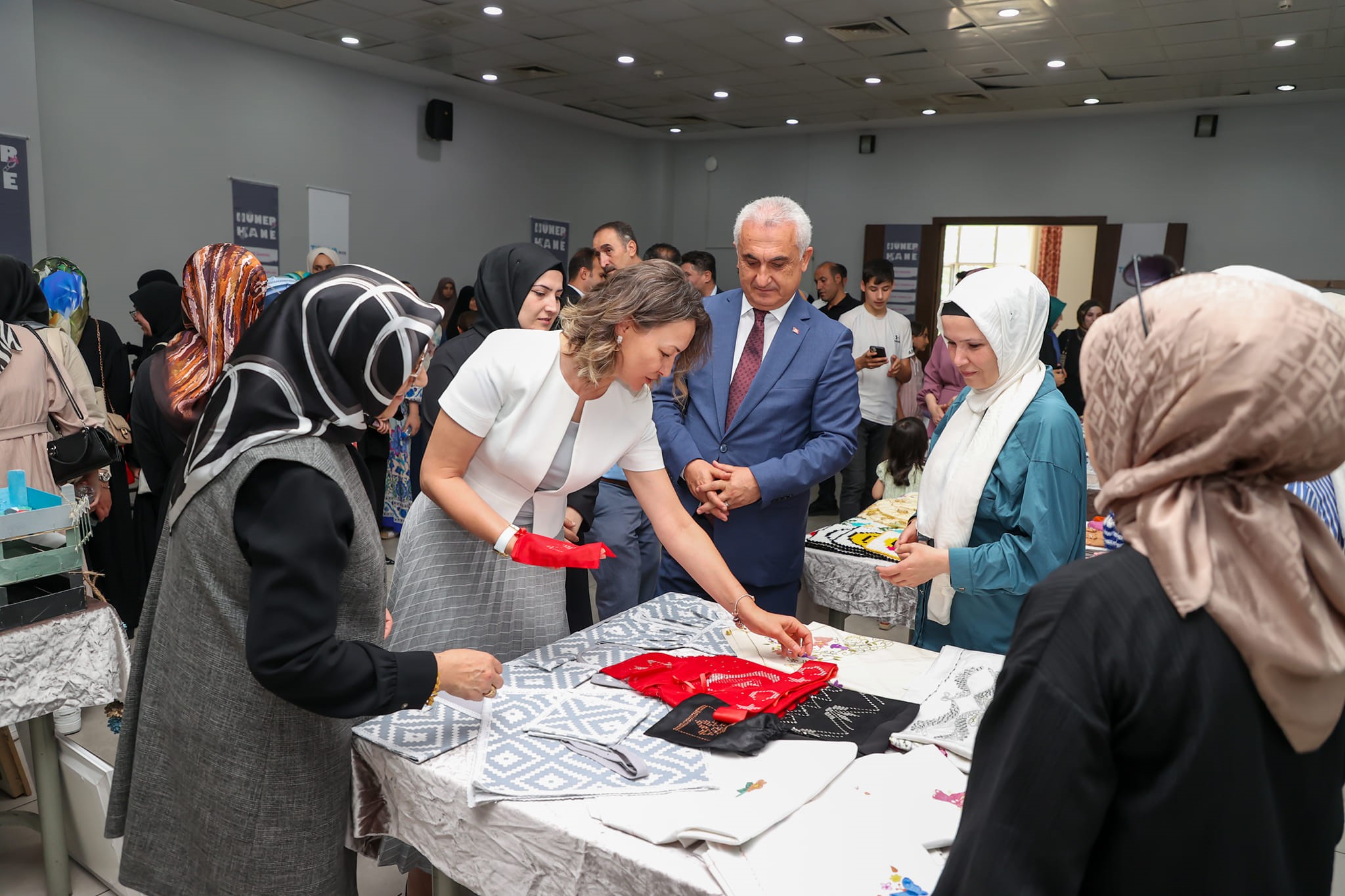 Tügva’nın Yılsonu Sergisi Beğeni Topladı