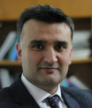 Ahmet Yozgatlıgil Kimdir