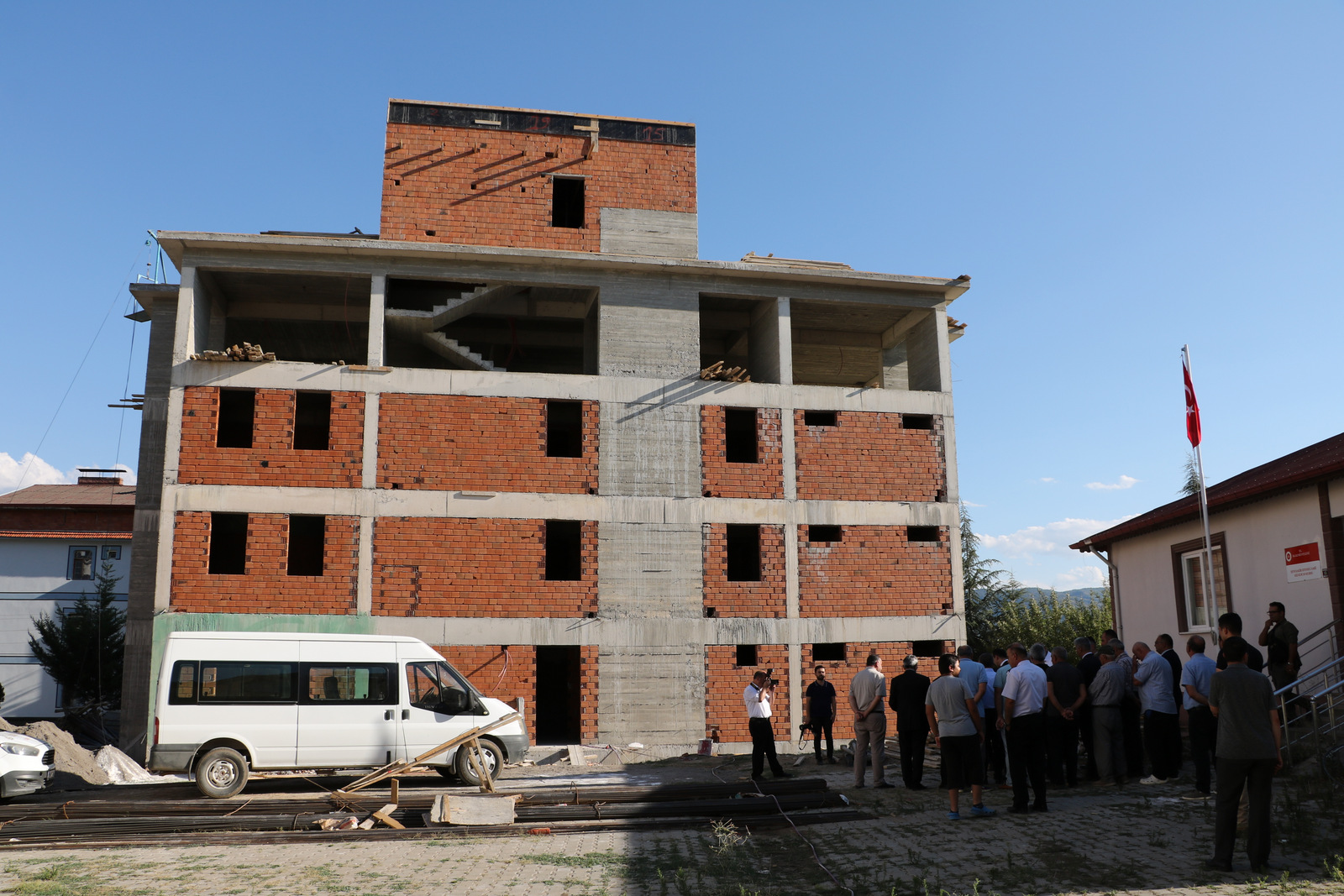 Ilgazlı İş İnsanı Şükrü Yeşiloğlu’nun Eğitime Destek Projeleri İlçede Takdir Topladı!2