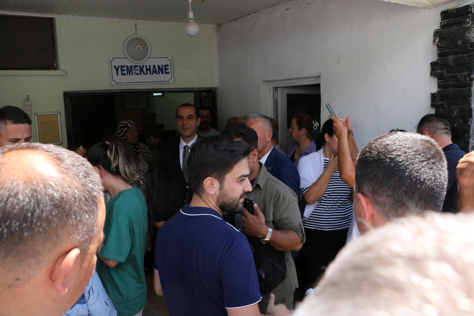 Vali Taşolar Aşure Günü'nde Musa Köylüleri Yalnız Bırakmadı1