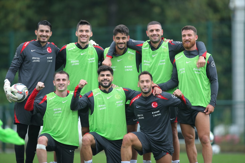 A Milli Futbol Takımı, İzlanda Maçı Hazırlıklarına Cardiff’te Başladı1