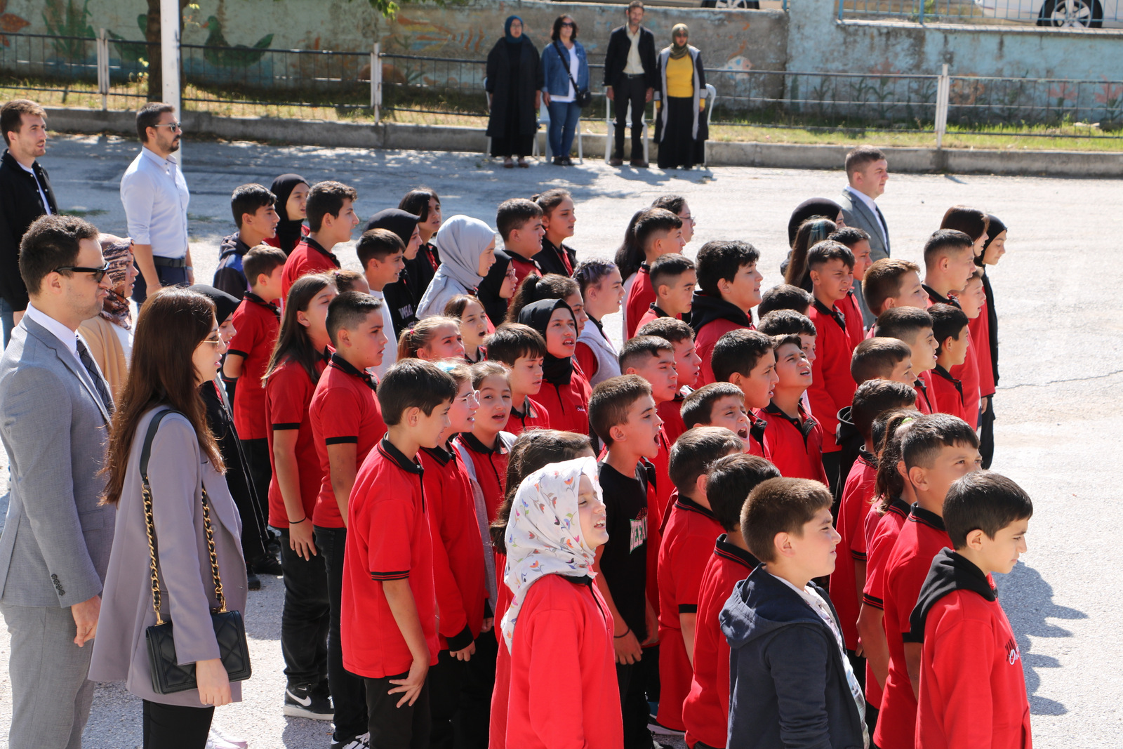 Eği̇ti̇m Öğreti̇m Törenle Başladi5