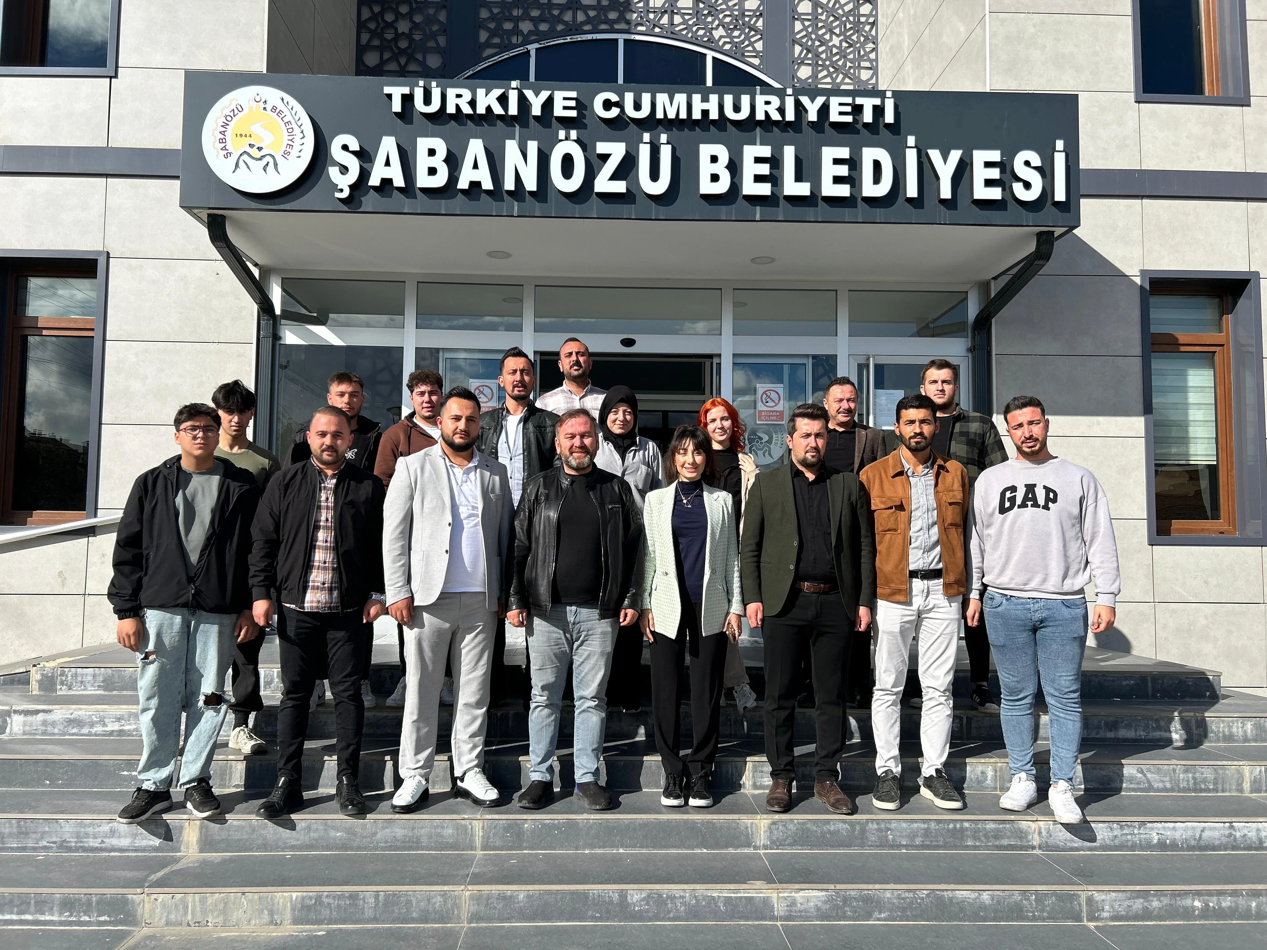 Ak Gençlik’ten 8 İlçeye Ziyaret Kongre Sürecinin Nabzı Yerinde Tutuldu (12)