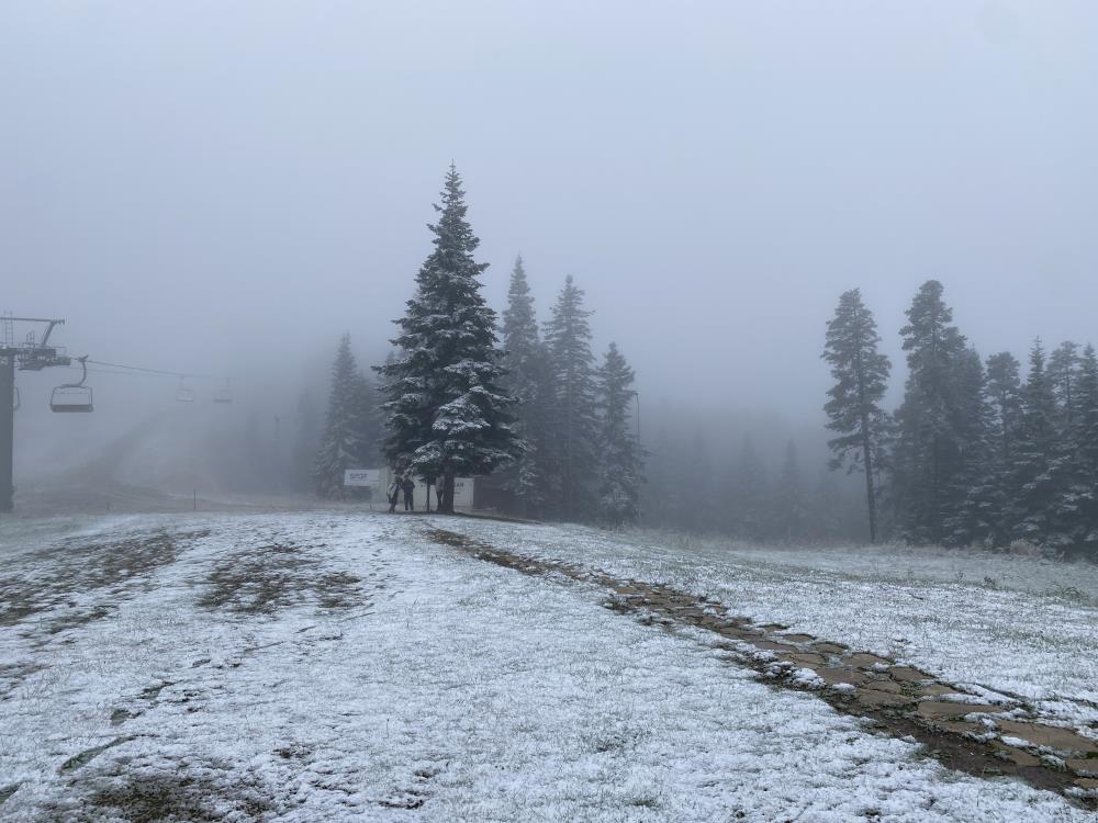 Ilgaz Dağı'na Mevsimin İlk Karı Düştü! Kış Turizmi İçin Geri Sayım Başladı (4)