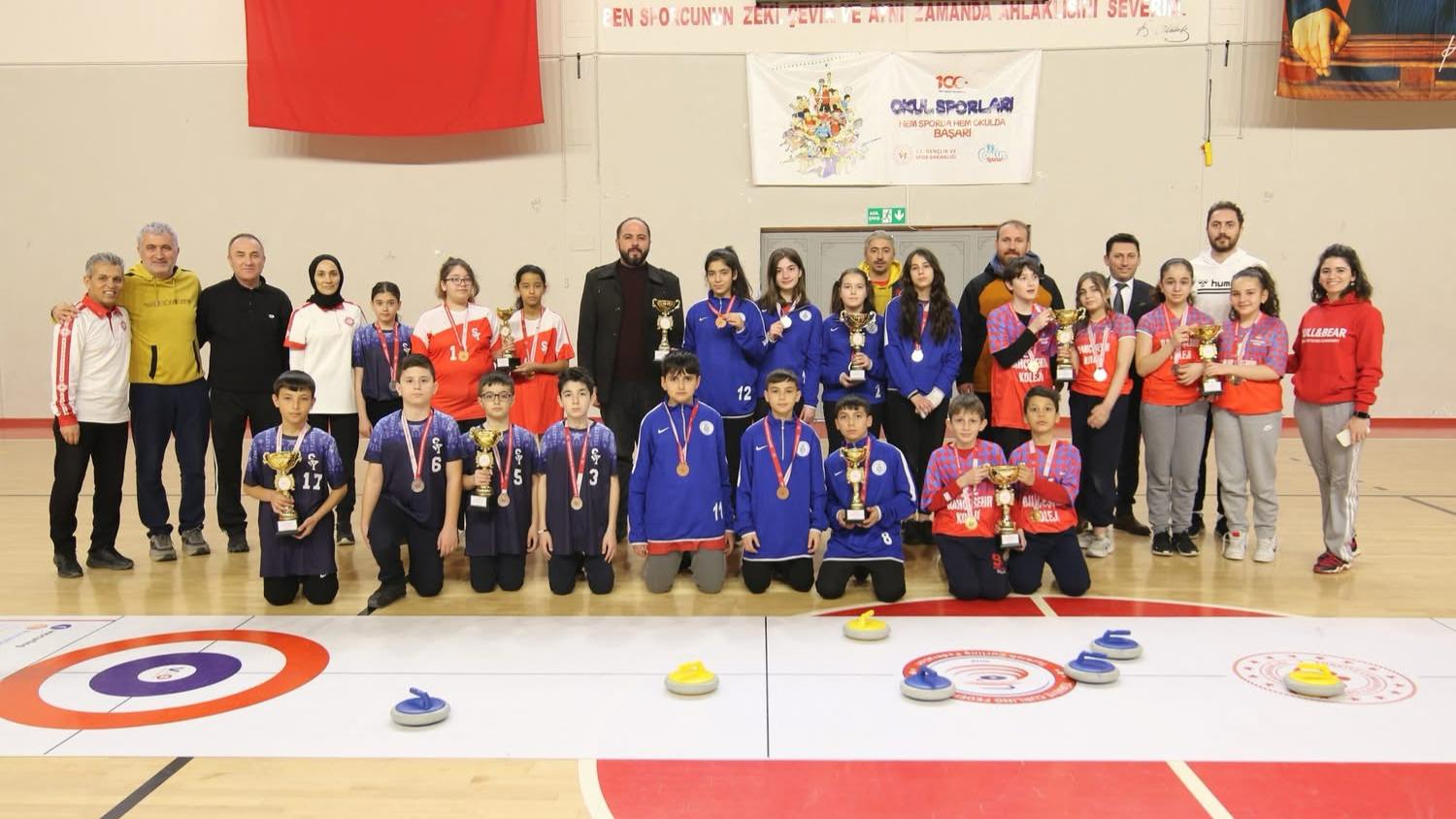 Çankırı'da Okullar Arası Floor Curling Heyecanı (4)