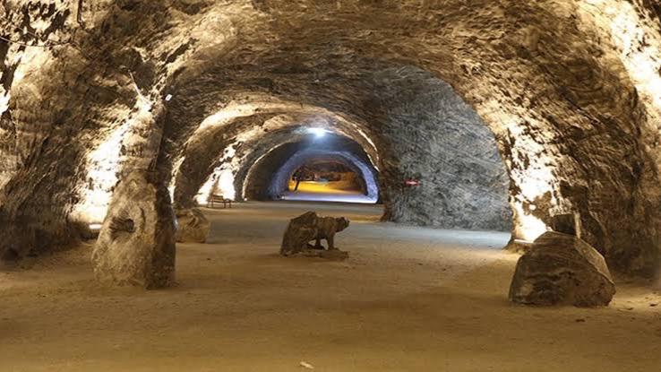 Tarihin Ve Doğanın Birleştiği Şifa Kaynağı Çankırı Tuz Mağarası (6)