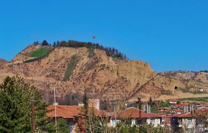 Tarihin Farklı Dönemlerine Tanıklık Etmiş Çankırı Kalesi Hakkında Bunları Biliyor Musunuz (3)