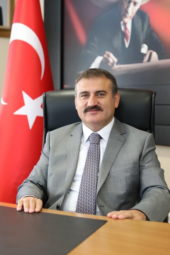 6 Şubat Depremlerinde Ortaya Çıkan Yardımlaşma Kitapla Anlatıldı (1)