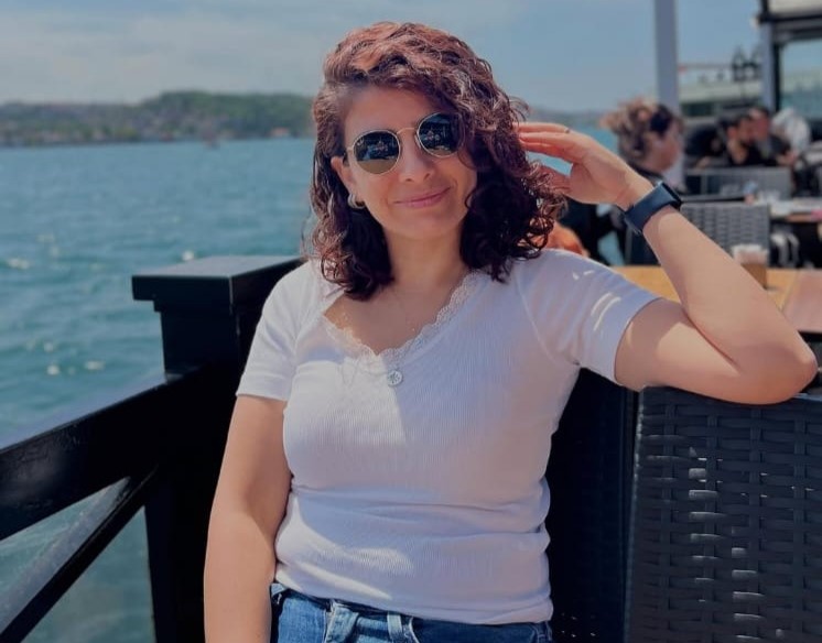 Acılı Anneye Teselli Emel’in Kedileri Oldu Gözyaşlarıyla Teslim Aldı (3)