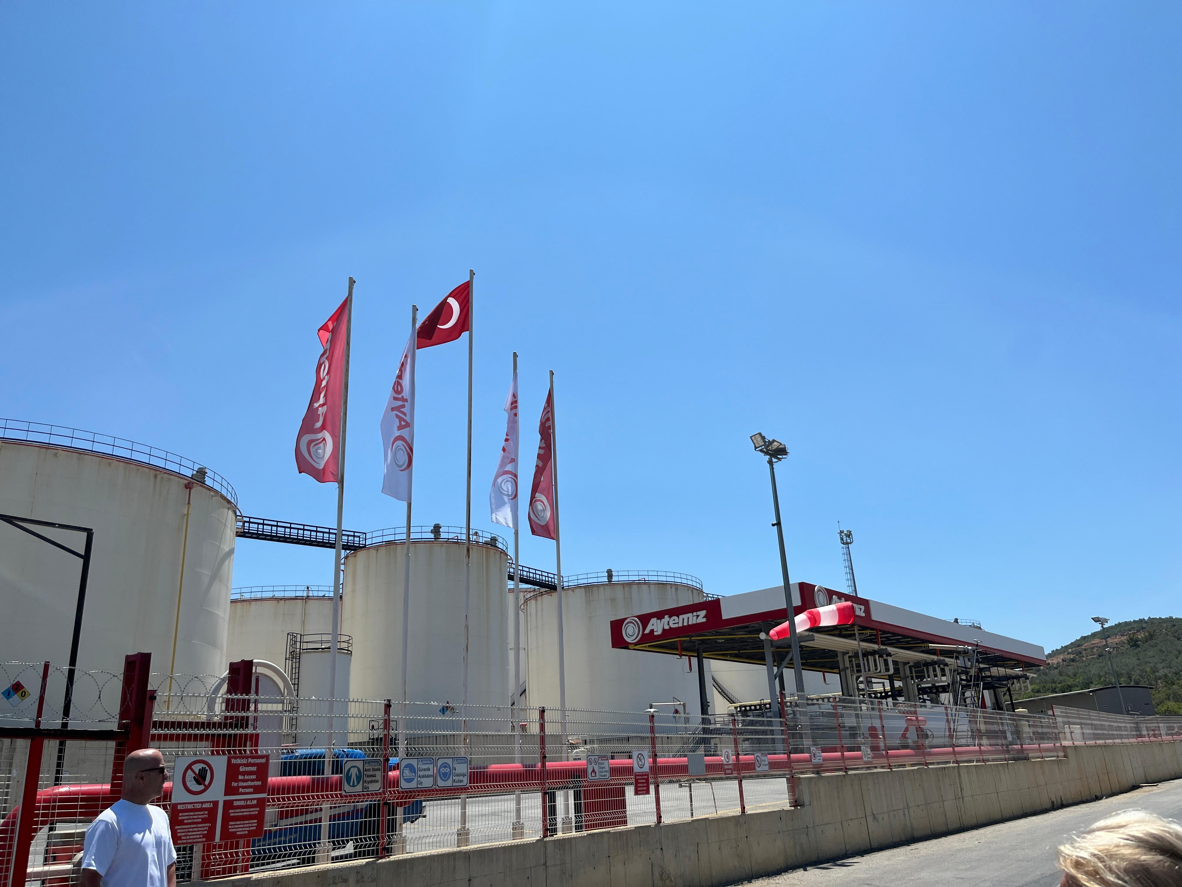 Alanya’da Aytemiz Lpg Tesisi Tepkileri Büyüyor Halk Sahile Dolum Gemisi İstemiyor (3)