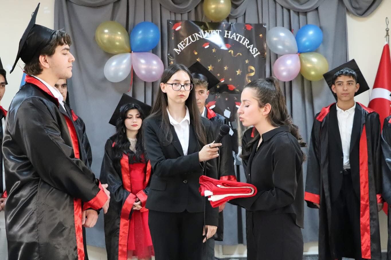 Atkaracalar’da Mezuniyet Töreni Geleceğe İlk Adım Atıldı (8)