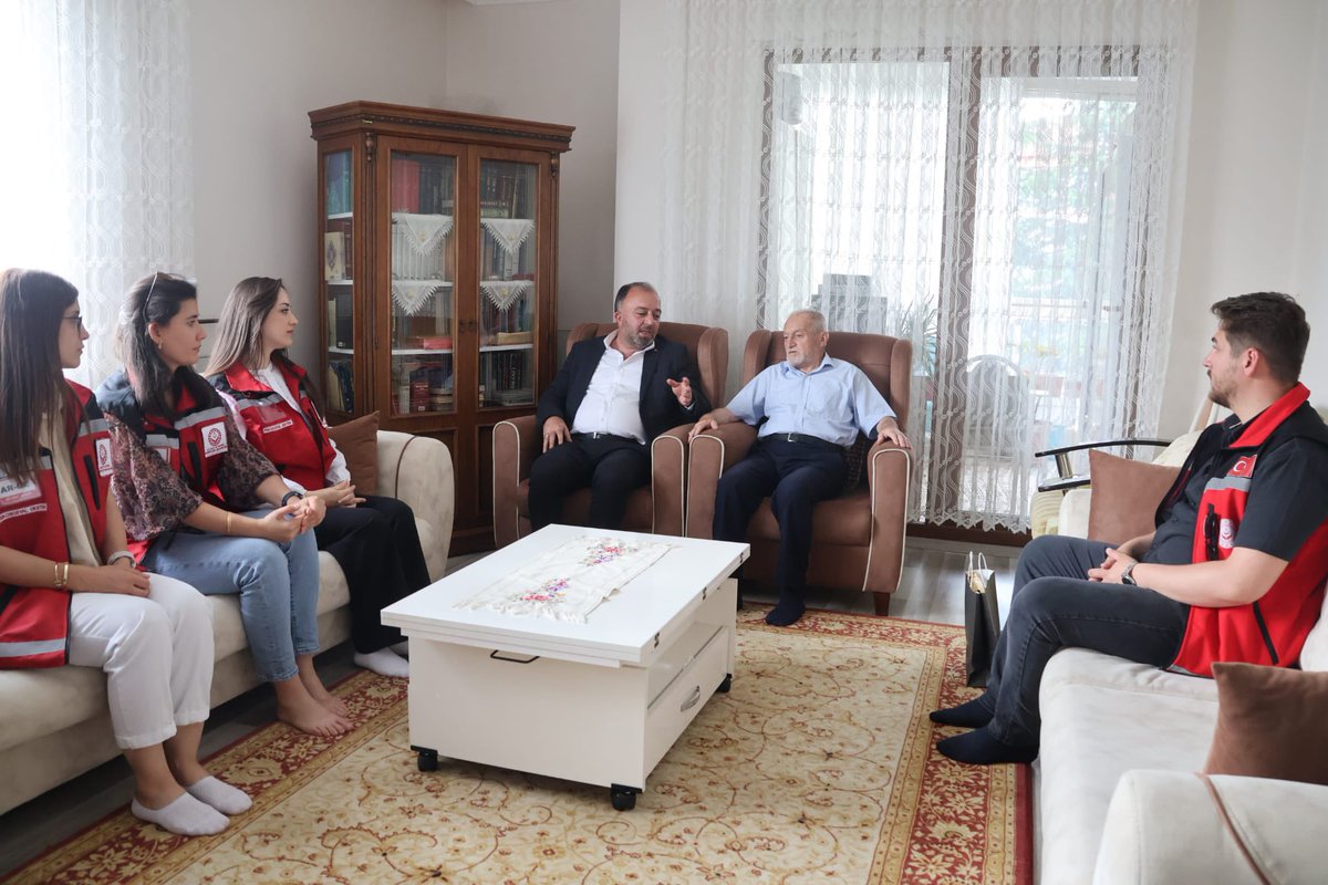 Babalar Günü’nde Şehit Ailelerine Vefa Ziyareti (2)