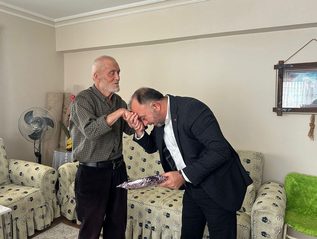 Babalar Günü’nde Şehit Ailelerine Vefa Ziyareti (4)