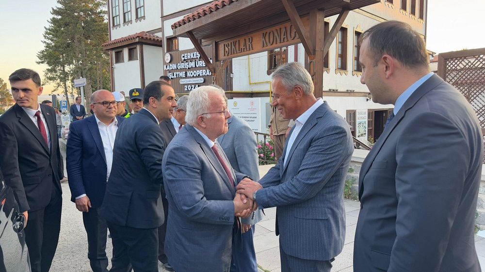 Başkan Sopacı, Projelerini Vali Ve Müfettişlere Anlattı (3)