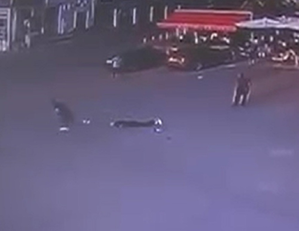 Çanakkale’de Boşanma Aşamasındaki Kadına Sokak Ortasında 12 Bıçak Darbes (1)