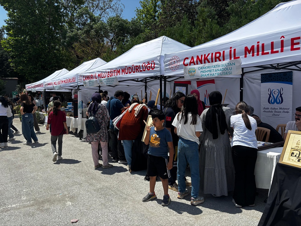 Çankırı Eğitim Şenliği Renkli Görüntülere Sahne Oldu (11)