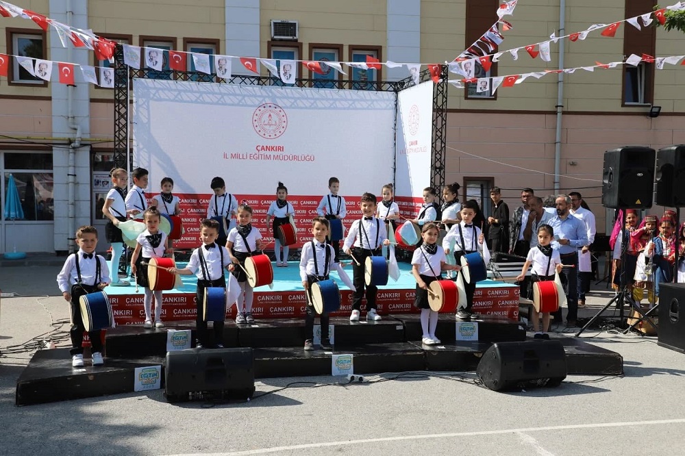 Çankırı Eğitim Şenliği Renkli Görüntülere Sahne Oldu (4)