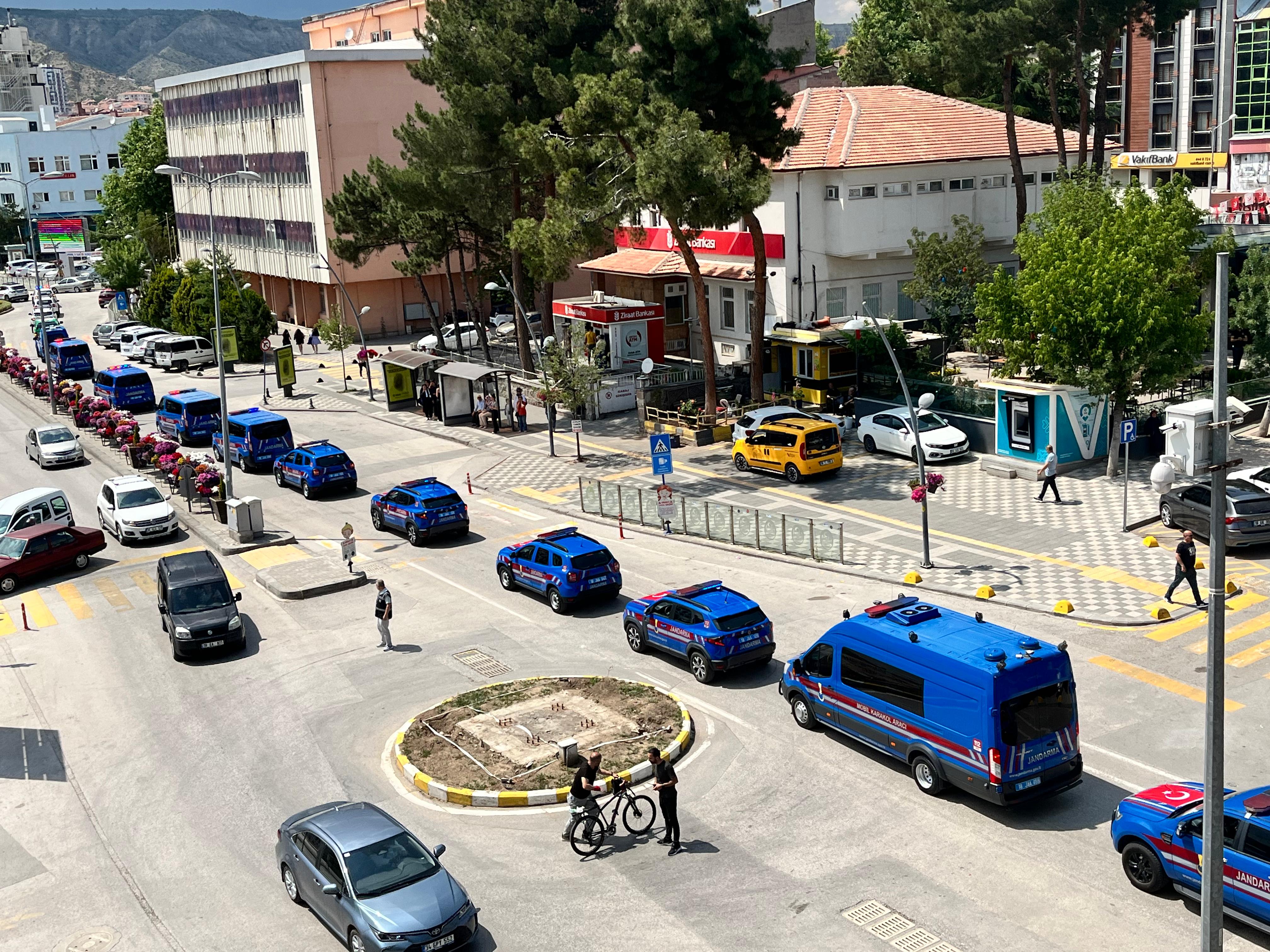 Çankırı’da Jandarma Coşkusu! 186. Yıla Özel Kortej Sokakları İnletti (1)