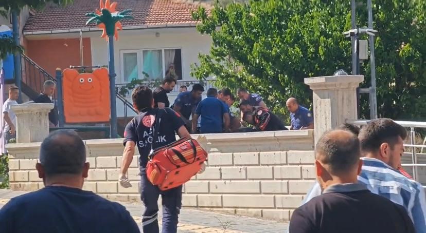 Çankırı’da Kıskançlık Krizi Ofise Ateş Açtı, Sokakta İntihara Kalkıştı (1)