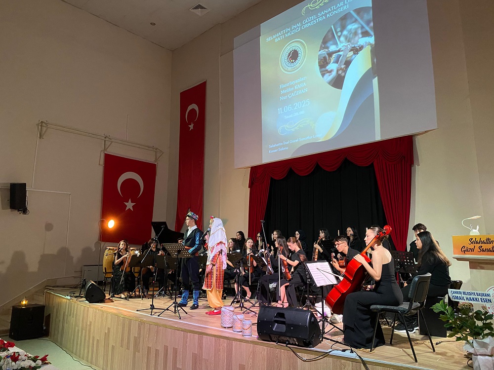 Çankırı’da Sanatın Sesi Yükseldi Selahattin İnal’dan Klasik Müziğe Büyüleyici Yolculuk (7)