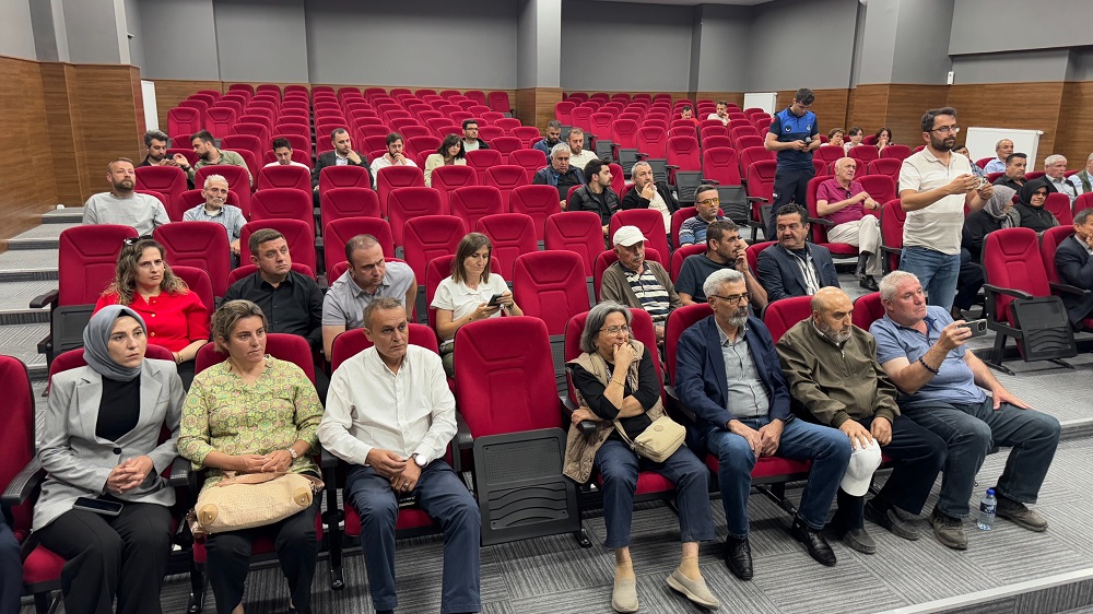 Çerkeş’te Kentsel Dönüşüm İçin Kritik Toplantı Gerçekleştirildi (1)