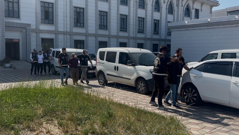Dilovası'nda Aile Tartışması Kötü Bitti Esnaf Hayatını Kaybetti (1)