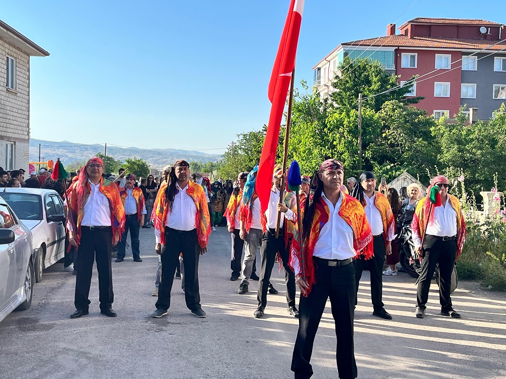 Eldivan Sokaklarında Seymen Coşkusu (2)