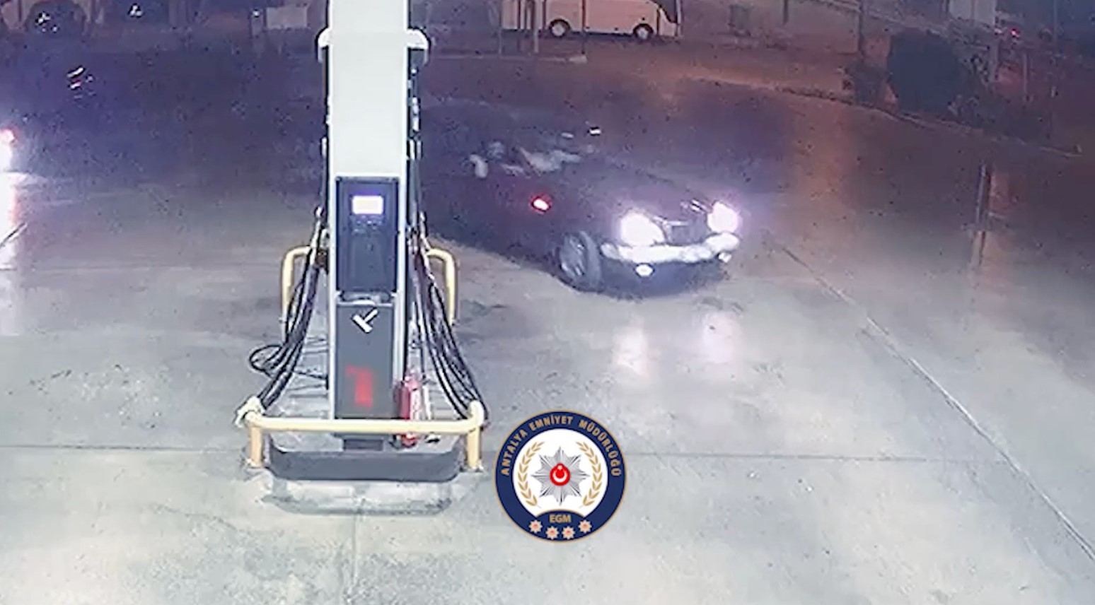Emniyet Ekipleri Sosyal Medyadaki Trafik İhlallerine Göz Açtırmadı