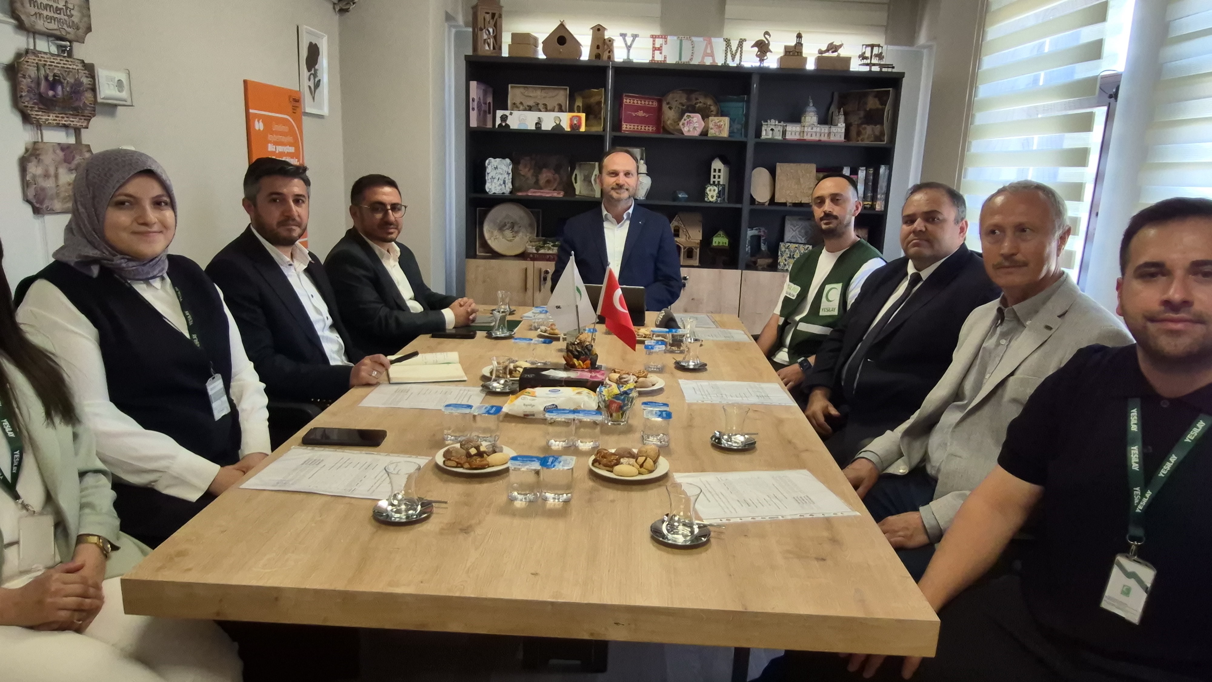 “Gizli Bir Şey Yok, Hepsi Açık” – Yeşilay Başkanı’ndan Bütçe Tartışmasına Net Cevap