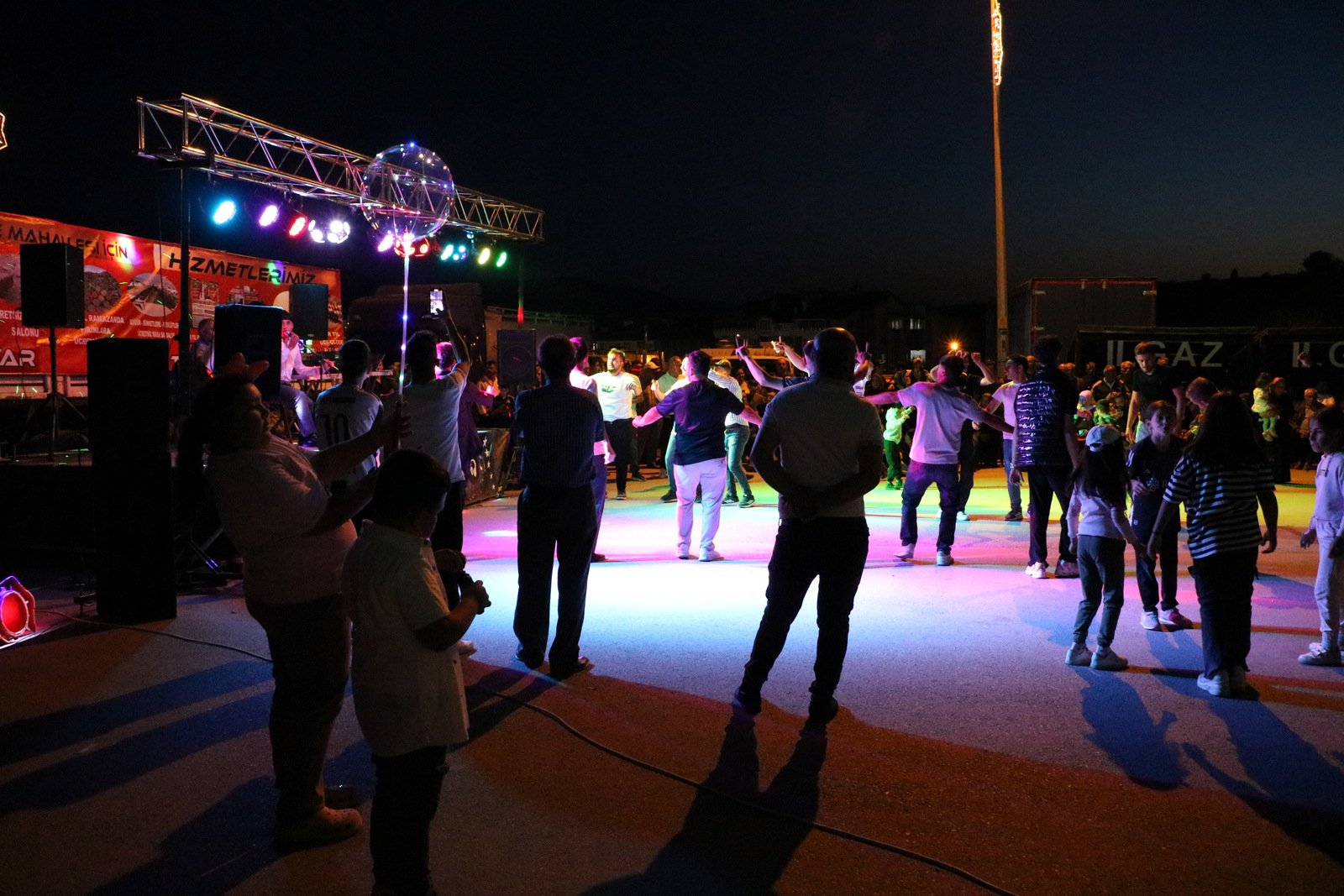 Ilgaz Gazidede Mahallesi Muhtarı’ndan Gençlere Unutulmaz Festival (4)