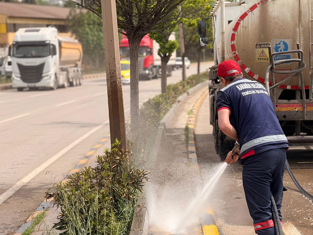 Karabük’te Temizlik Seferberliği Aralıksız Sürüyor (1)