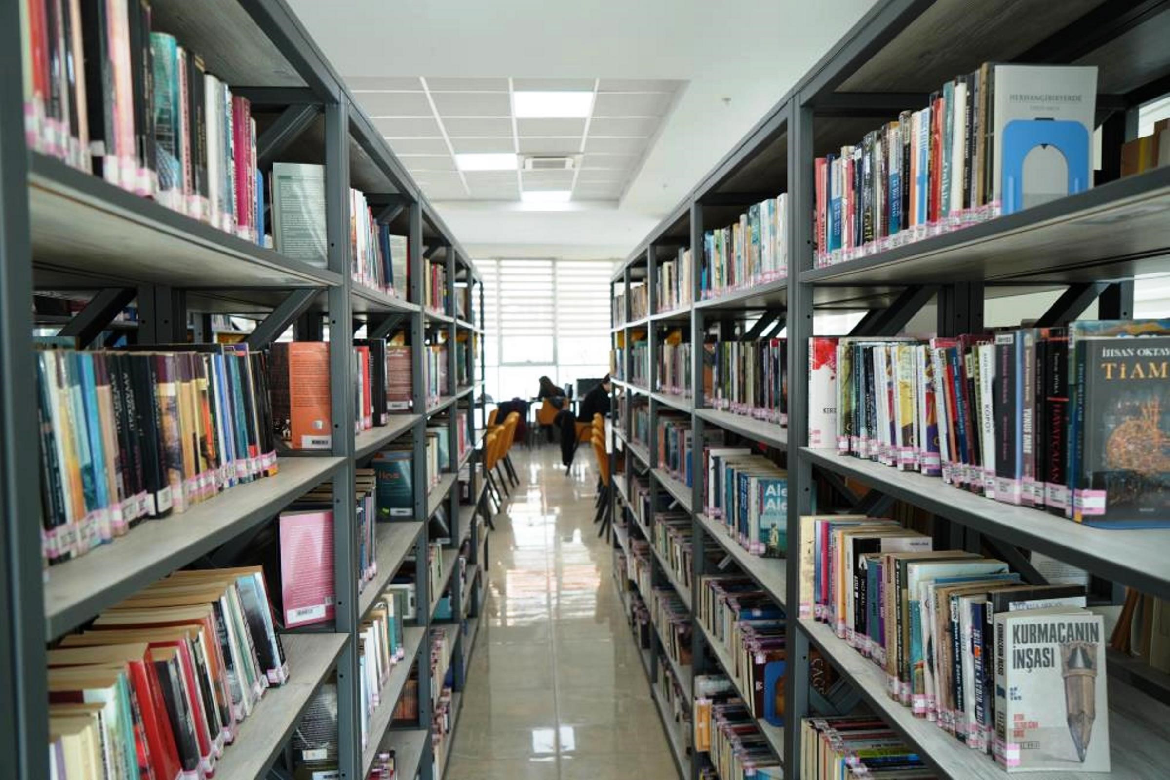 Kitap Okuma Alışkanlığına Büyük İlgi! Samsun’da Kütüphaneler Rekor Kırdı (1)