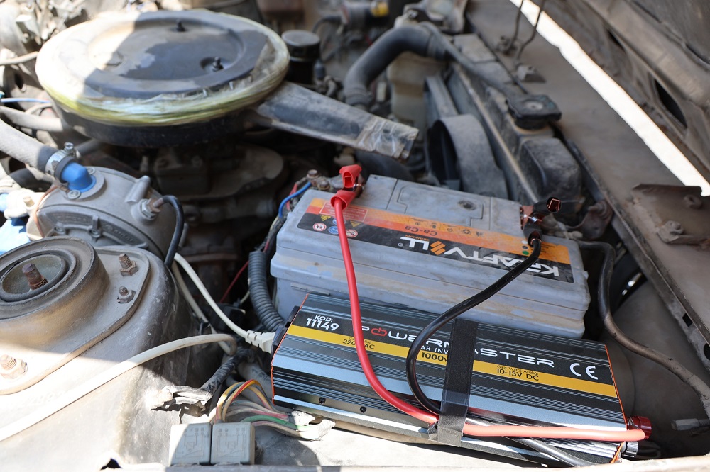 Klimalı Araç Alamayınca Vantilatörle Serinledi Adana’dan İlginç Çözüm (1)