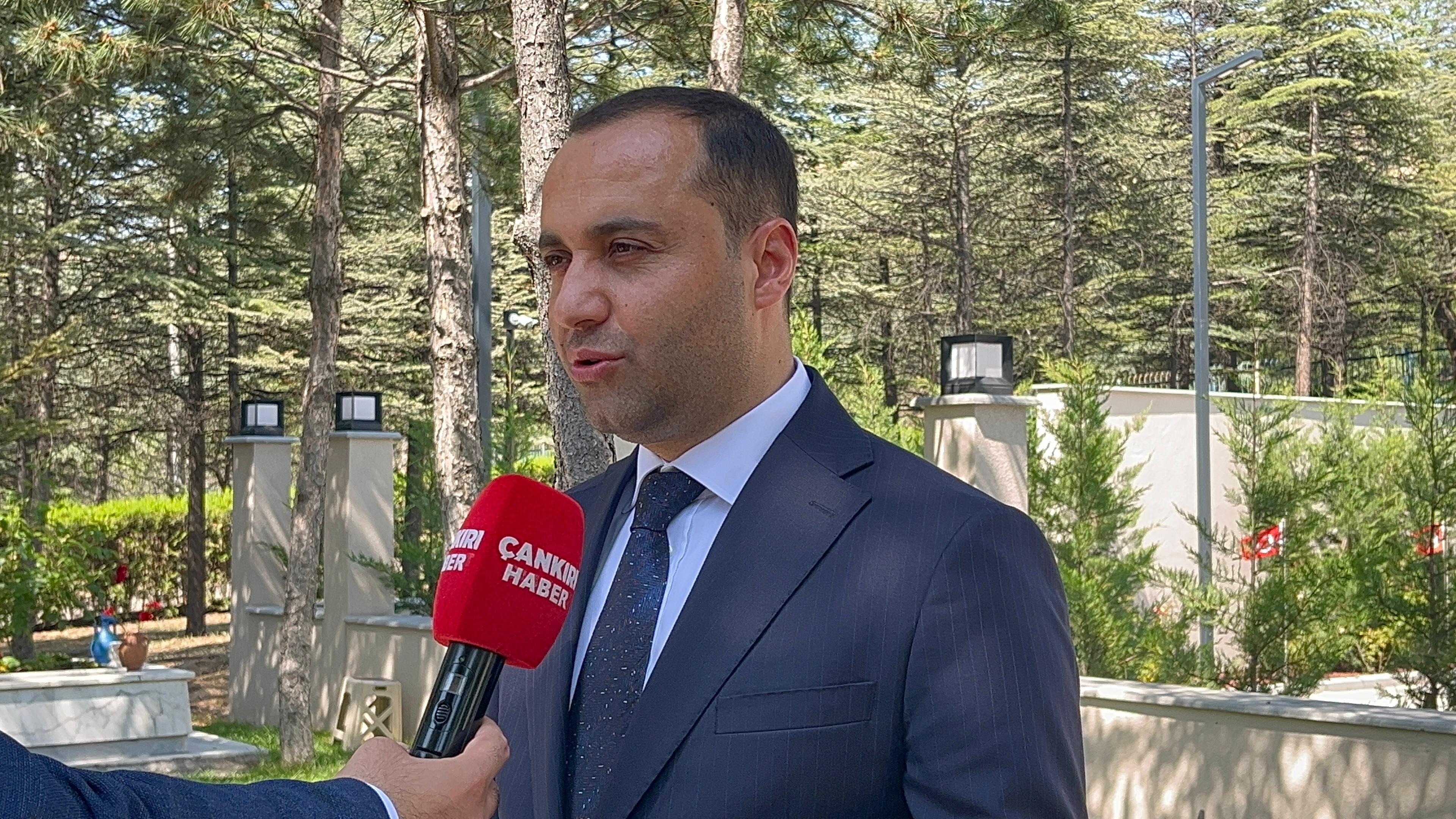 Kurban Bayramı Öncesi Anlamlı Buluşma Çankırı Şehitliğinde Dualar Yükseldi (1)
