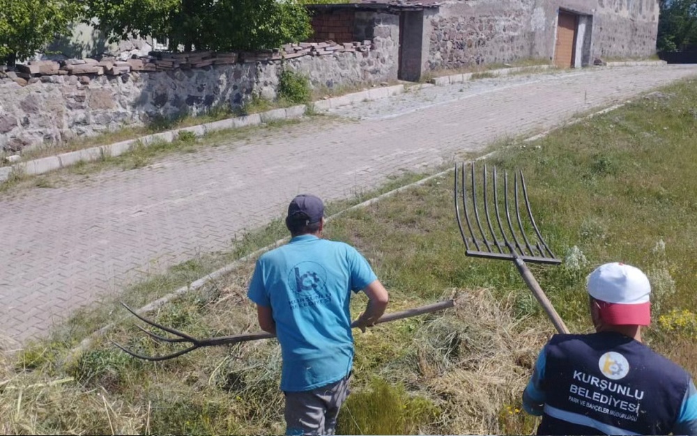 Kurşunlu Belediyesi'nden Yol, Temizlik Ve İlaçlama Atağı (3)