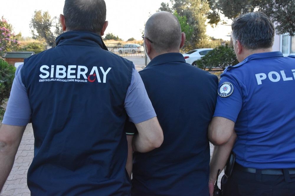 Mersin Merkezli 6 İlde Yasa Dışı Bahis Operasyonu 15 Gözaltı, 8 Tutuklama (2)