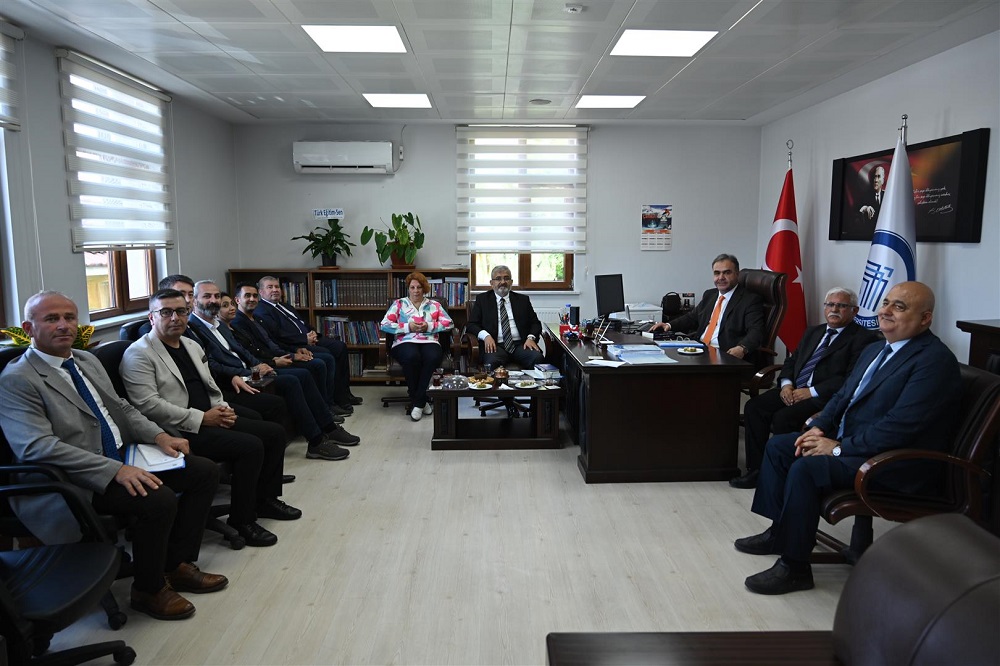 Rektör Mevlüt Karataş’tan Eğitim Kurumlarına İnceleme Turu (2)