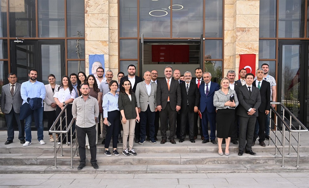 Rektör Mevlüt Karataş’tan Eğitim Kurumlarına İnceleme Turu (6)