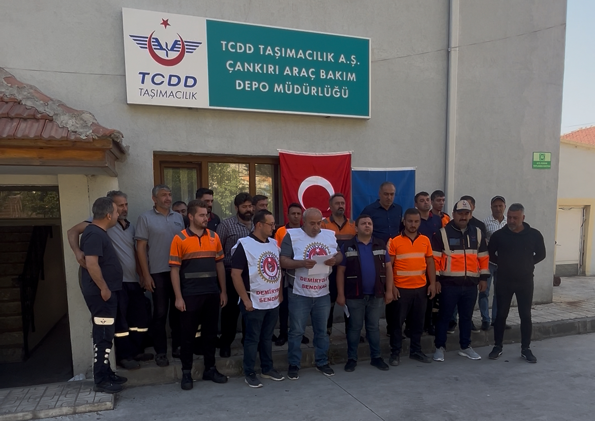Sadaka Değil Hakkımızı İstiyoruz! – Türk İş’ten Toplu Sözleşme Protestosu (1)