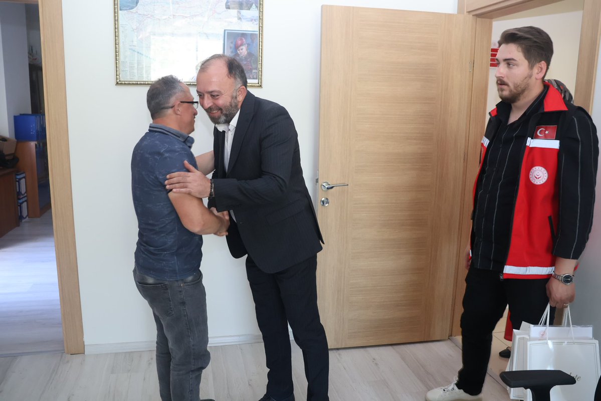 Şehit Emanetine Vefa İl Müdürü Longa’dan Anlamlı Ziyaret (1)