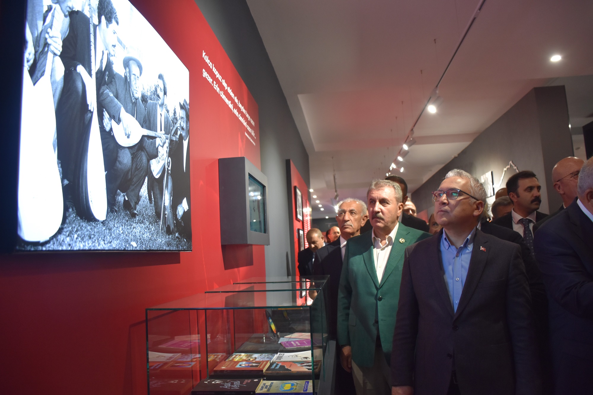 Sivas’ta Aşık Veysel Müzesi Açıldı Üstadın Mirası Yeni Adresiyle Yaşıyor (1)
