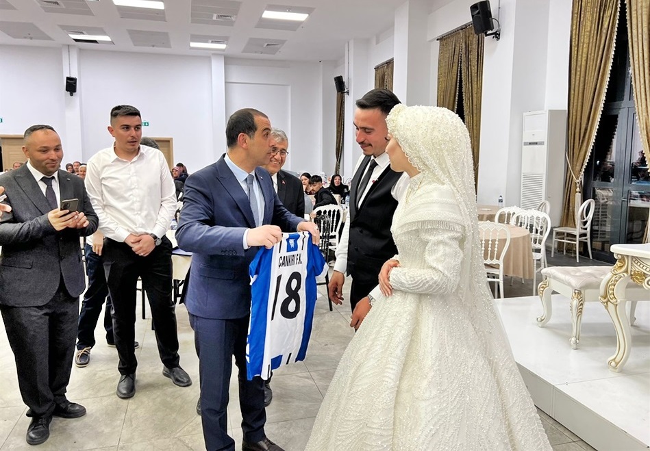 Sunaca Ve Kömürcü Ailelerinin Evlatları Dünyaevine Girdi (3)