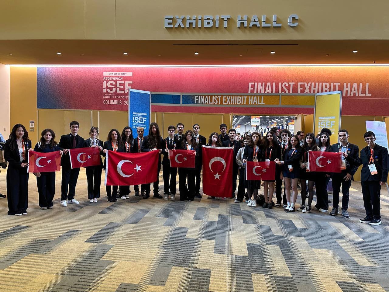 Uluslararası Arenada Türkiye Rüzgarı! Liseliler Isef’te Büyük Ödülleri Kaptı