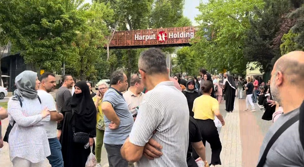 Yks’de Panik Anları Bursa’da Yanlış Okulda Koşan Genç Sınava Girdi (3)