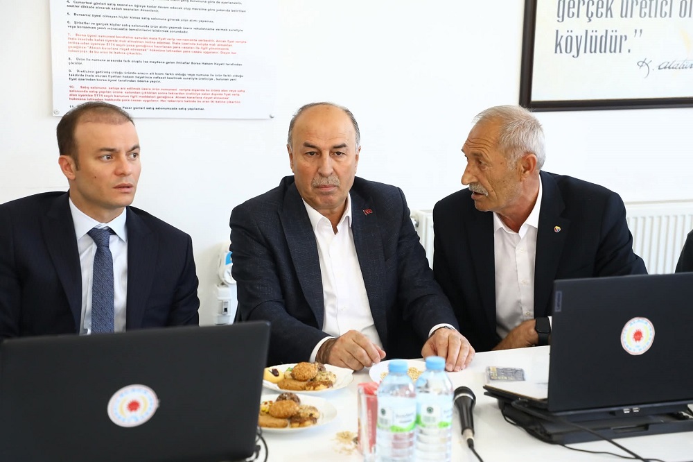 Alaca’da Hasat Başladı İlk Ürünler Satışa Sunuldu (2)