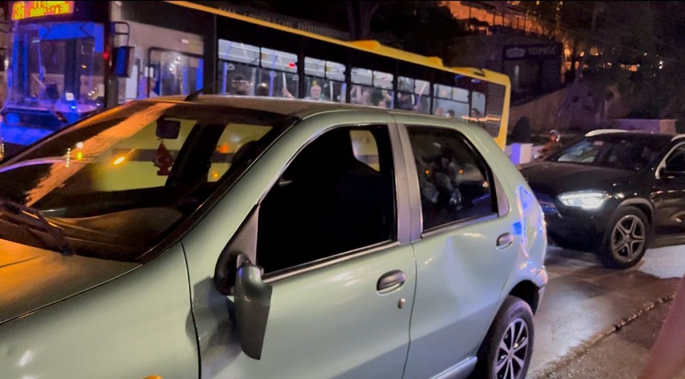 Alkollü Sürücüyle Tartışma Kanlı Bitti Darp Edilen Ağabeyini Aracıyla Kurtardı (5)