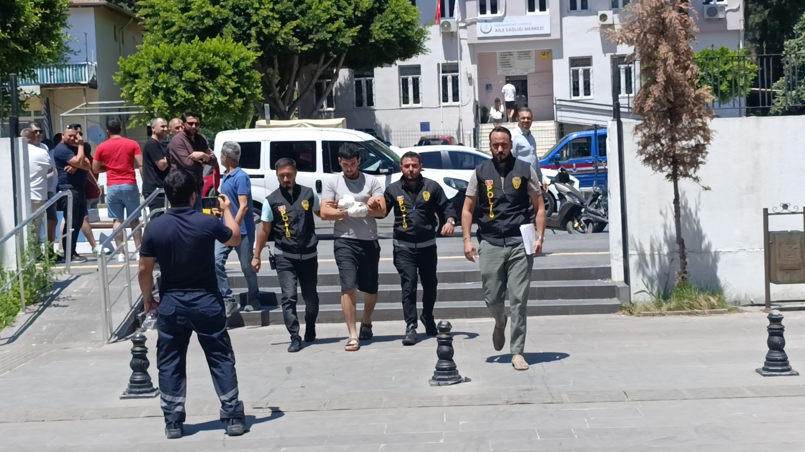 Antalya’da 19 Yaşındaki Kız Kardeşini Öldüren Ağabeyden Kan Donduran İfade (2)