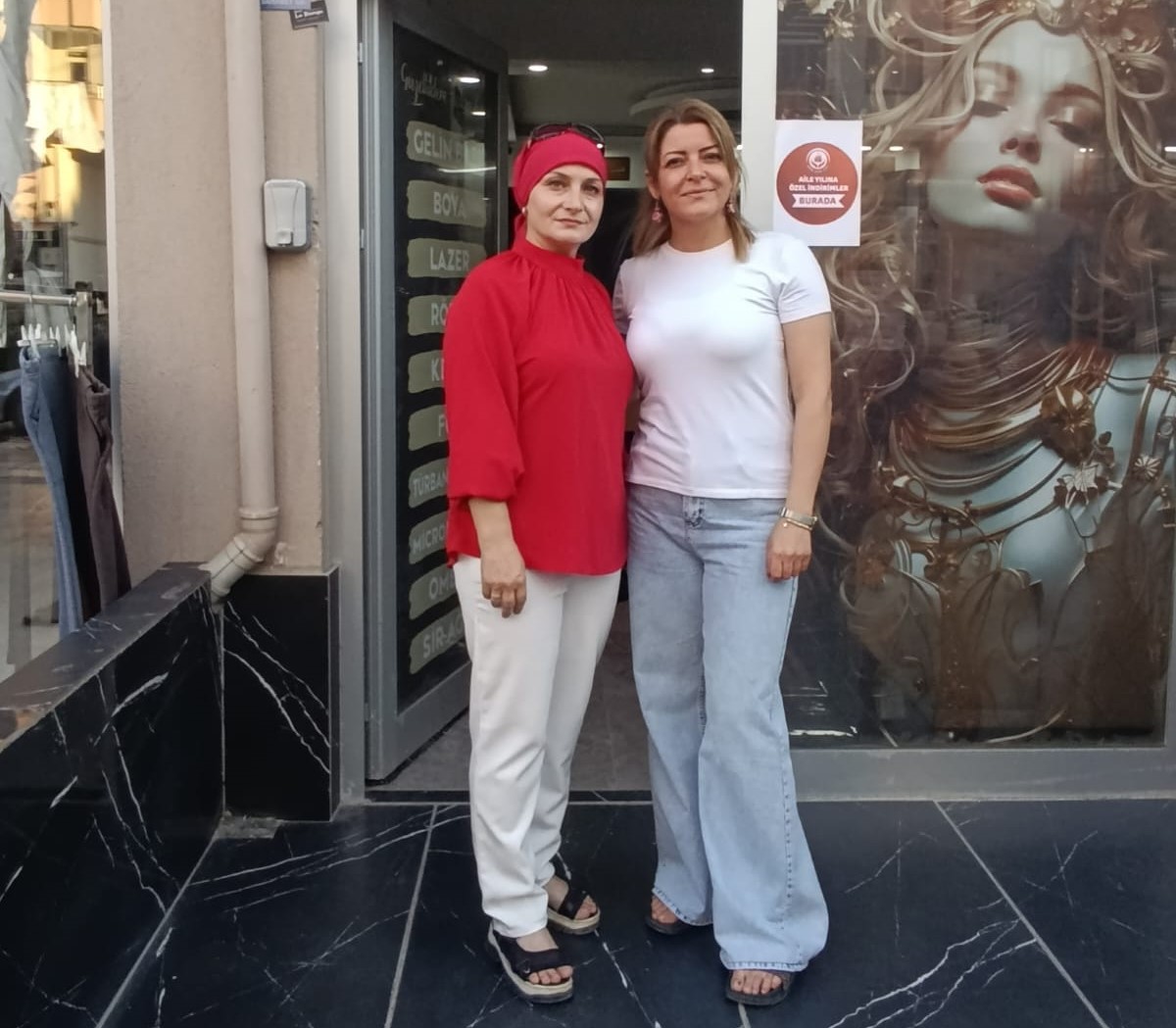 Askıda Kuaförlük Gönüllere Dokunuyor Kuaför Gülcan Binlerce Kadına Umut Oldu! (6)