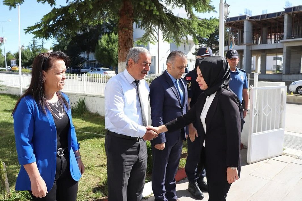 Atkaracalar Kaymakamı Saliha Karataş Göreve Başladı (1)